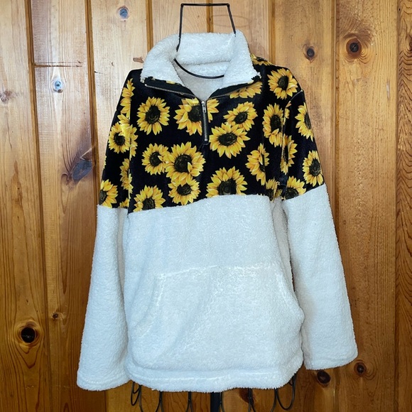 Tops - Sunflower Sherpa Half-Zip Pullover quarter zip sweatshirt size medium white top